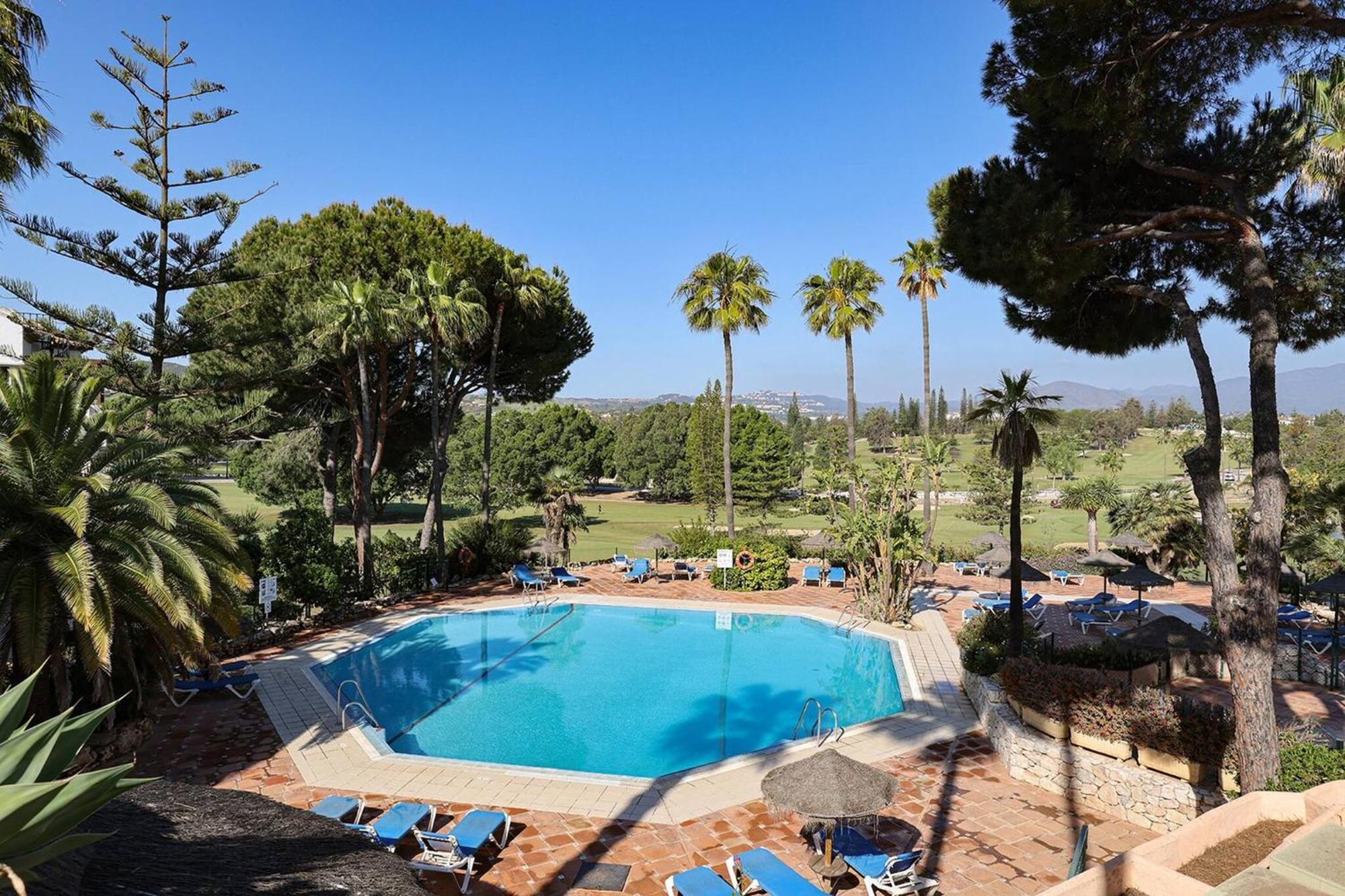 053 - Two Bed Mijas Golf Apartment In Popular Matchroom Golf Club Fuengirola Kültér fotó