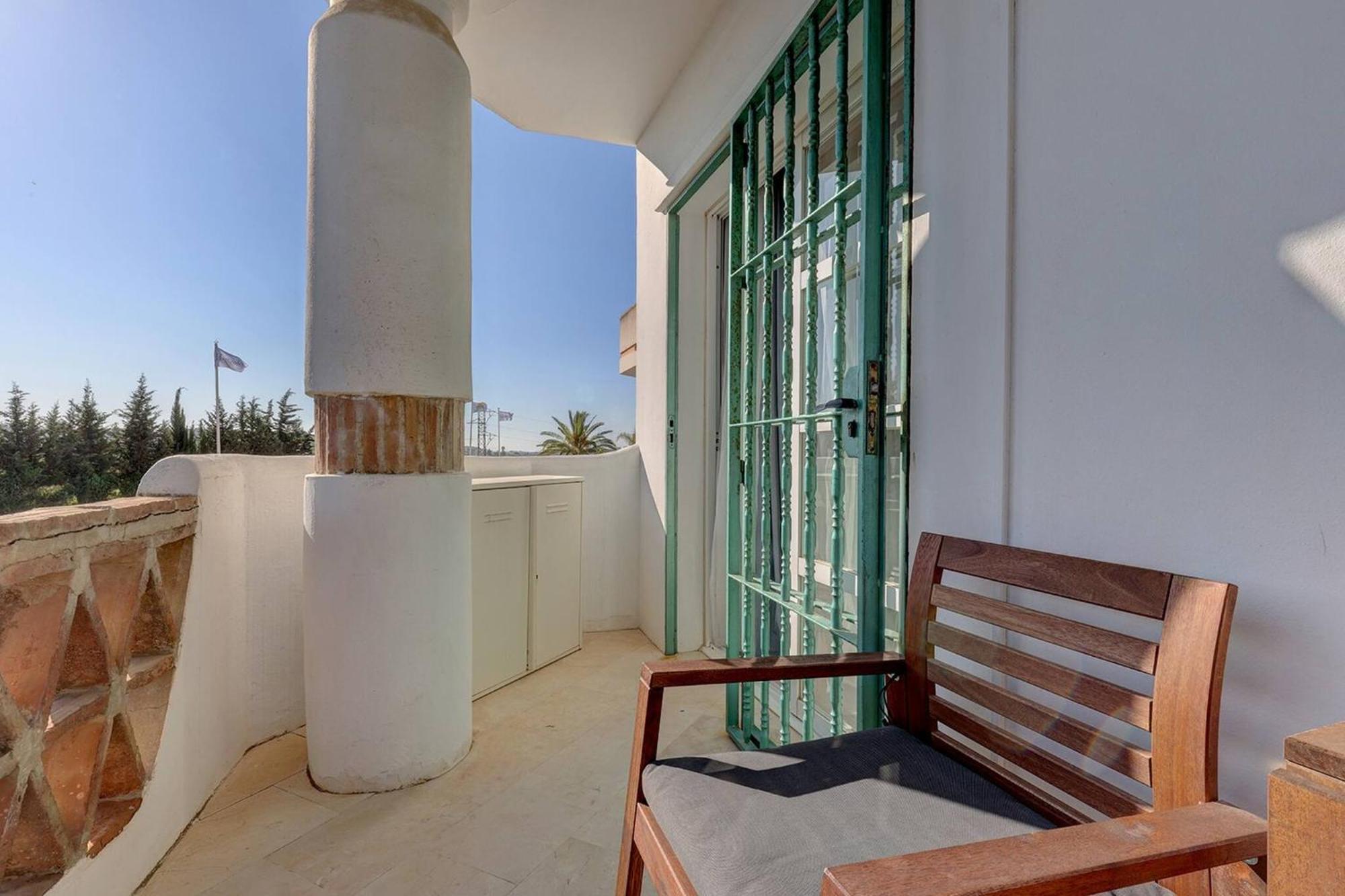 053 - Two Bed Mijas Golf Apartment In Popular Matchroom Golf Club Fuengirola Kültér fotó