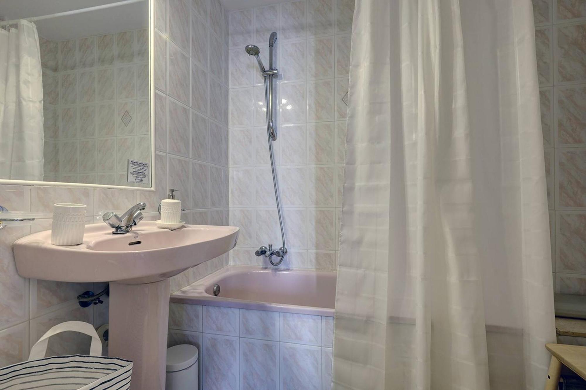 053 - Two Bed Mijas Golf Apartment In Popular Matchroom Golf Club Fuengirola Kültér fotó